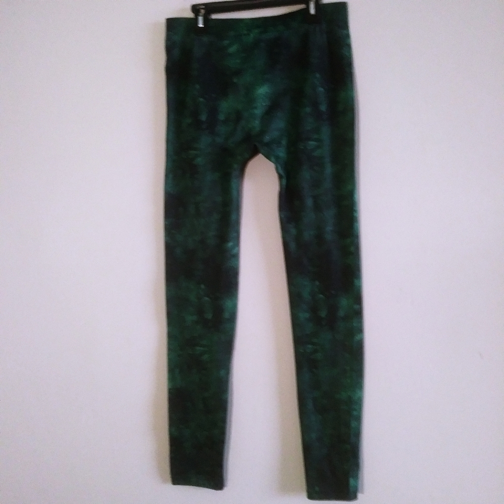 Dex Woman Green & Black Leggings Medium